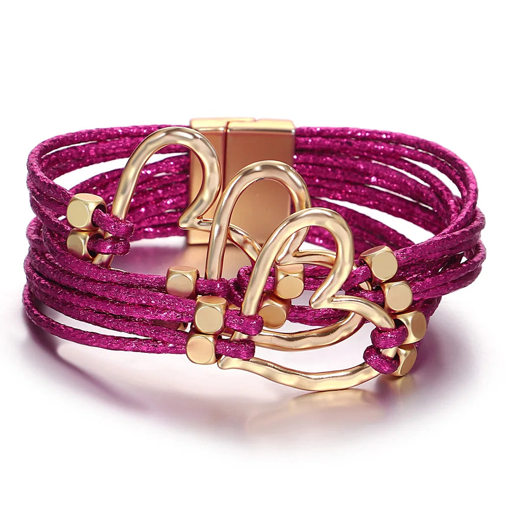 Bracelet en cuir tressé avec grand cœur pour femme  – Style tendance