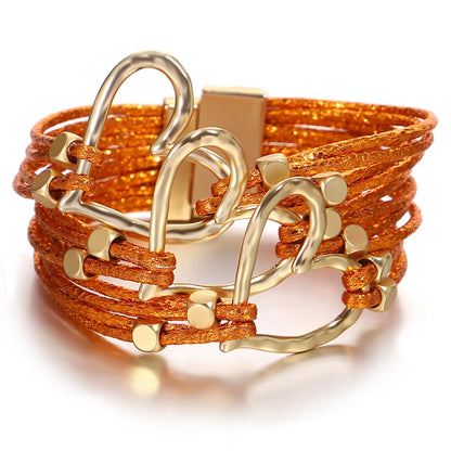 Bracelet en cuir tressé avec grand cœur pour femme  – Style tendance
